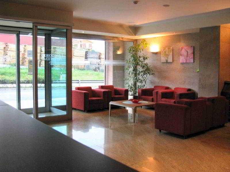 Hotel Longoria Avenida El Berron Interior foto