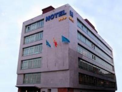 Hotel Longoria Avenida El Berron Exterior foto